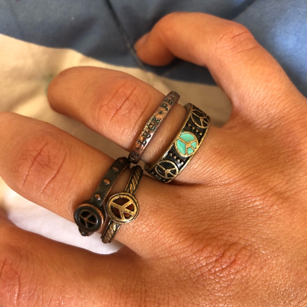 Rings! - Picture 4 of 8